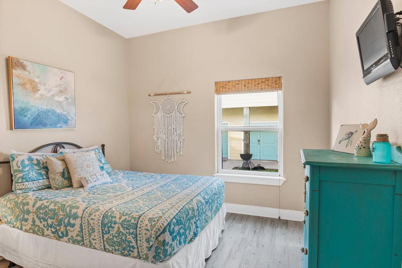 New 5 Bdrm W/Pool, Observation Deck Walk To Beach! Port Aransas Kültér fotó