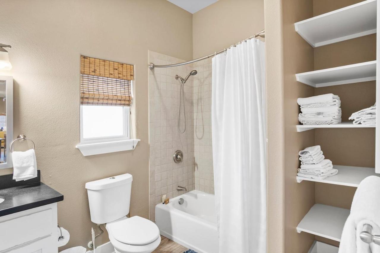 New 5 Bdrm W/Pool, Observation Deck Walk To Beach! Port Aransas Kültér fotó