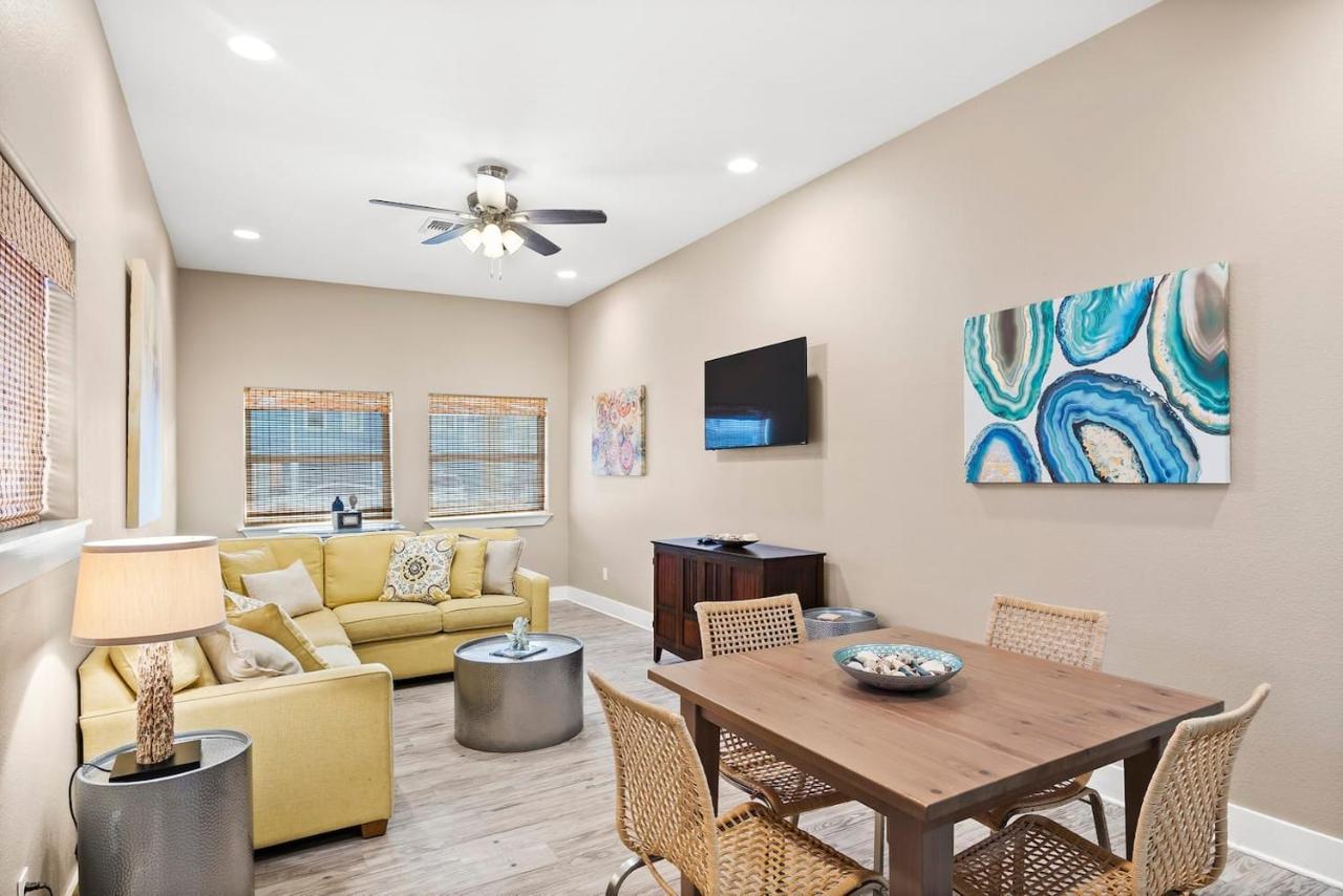 New 5 Bdrm W/Pool, Observation Deck Walk To Beach! Port Aransas Kültér fotó