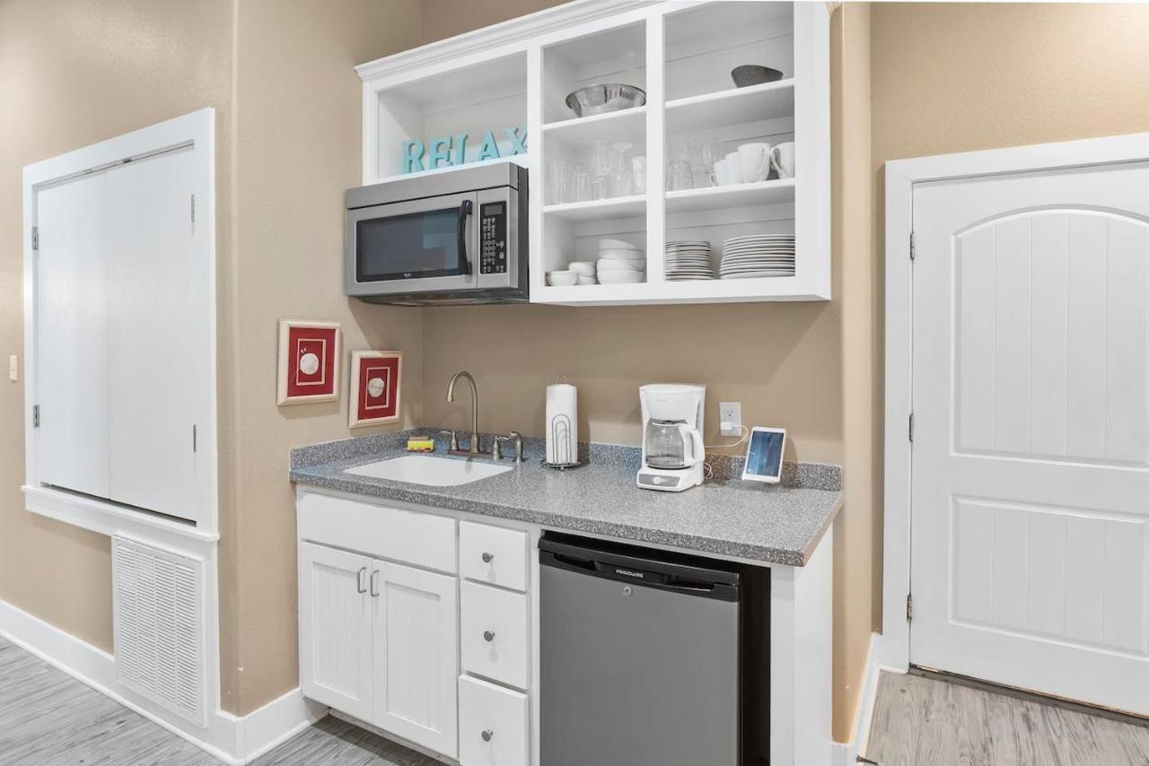 New 5 Bdrm W/Pool, Observation Deck Walk To Beach! Port Aransas Kültér fotó