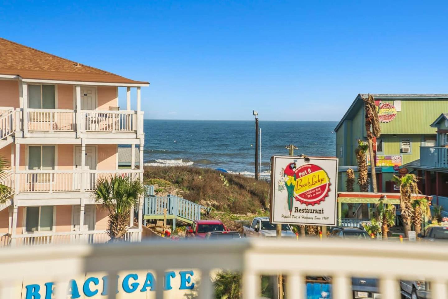 New 5 Bdrm W/Pool, Observation Deck Walk To Beach! Port Aransas Kültér fotó